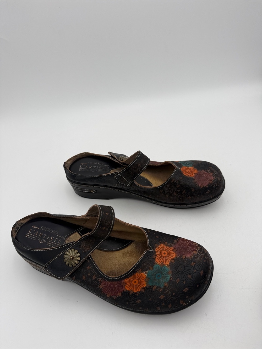 L artiste spring step Black Floral Mary Jane Clogs Women 8M Flowers Y2K retro